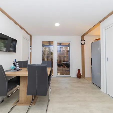 Ljetni San Apartamento *