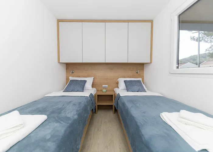 Ljetni San * Драге