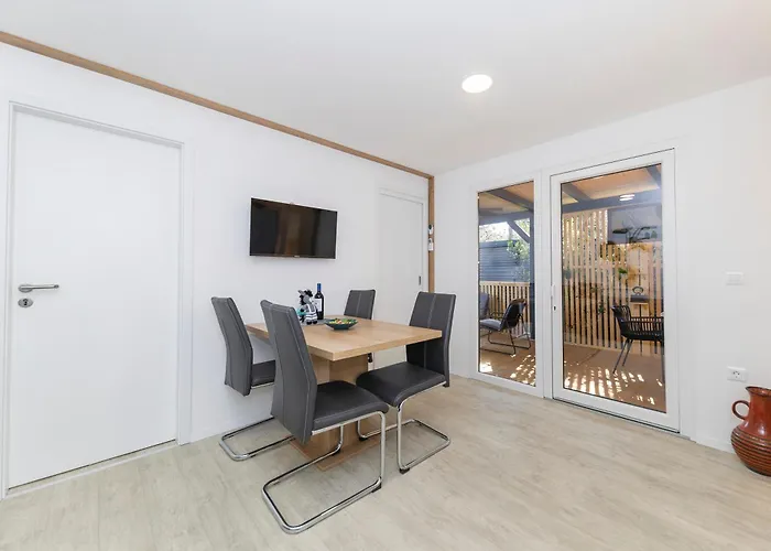 Ljetni San Апартаменты Драге